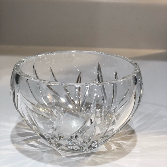 Waterford Crystal Wyndmere bowl - Picture 3 of 3